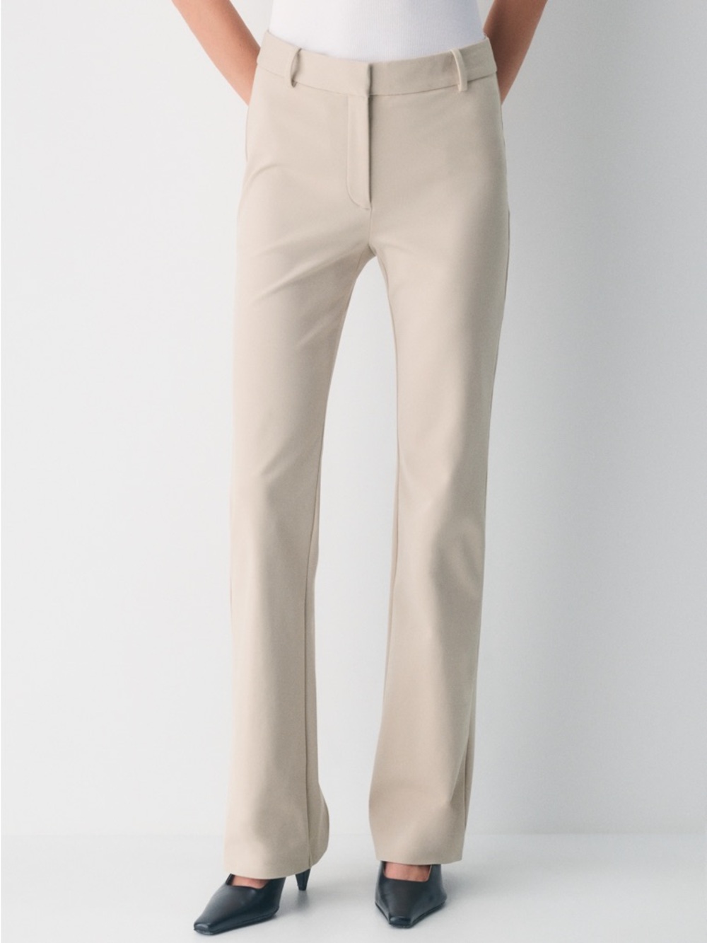 NWT Babaton Lineage Flare Pants Marcona Beige Size 4